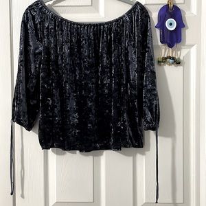 American Eagle Outfitters Beautiful Blue Velvet Top Size Medium EUC